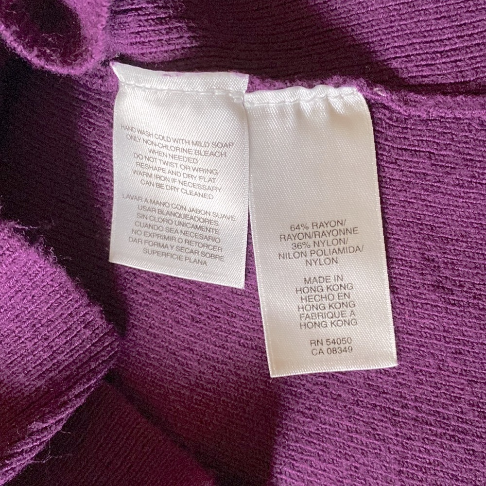Long-sleeve Cardigan with Bishop Sleeves, 4 button closure and pockets - Purple - Picture 8 of 8
